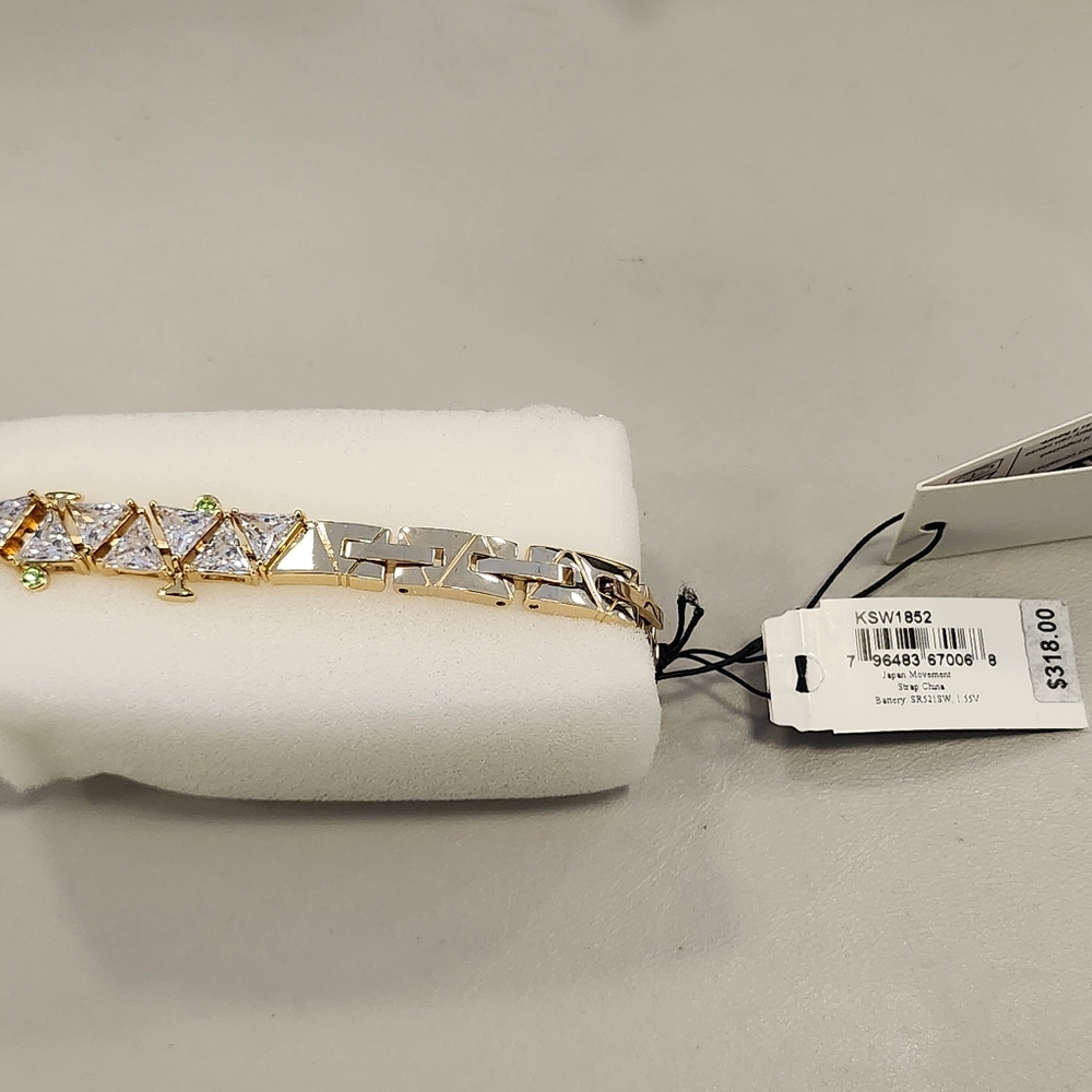 NWT Gold-Tone Kate Spade Monroe Martini Bracelet Watch - Picture 5 of 11